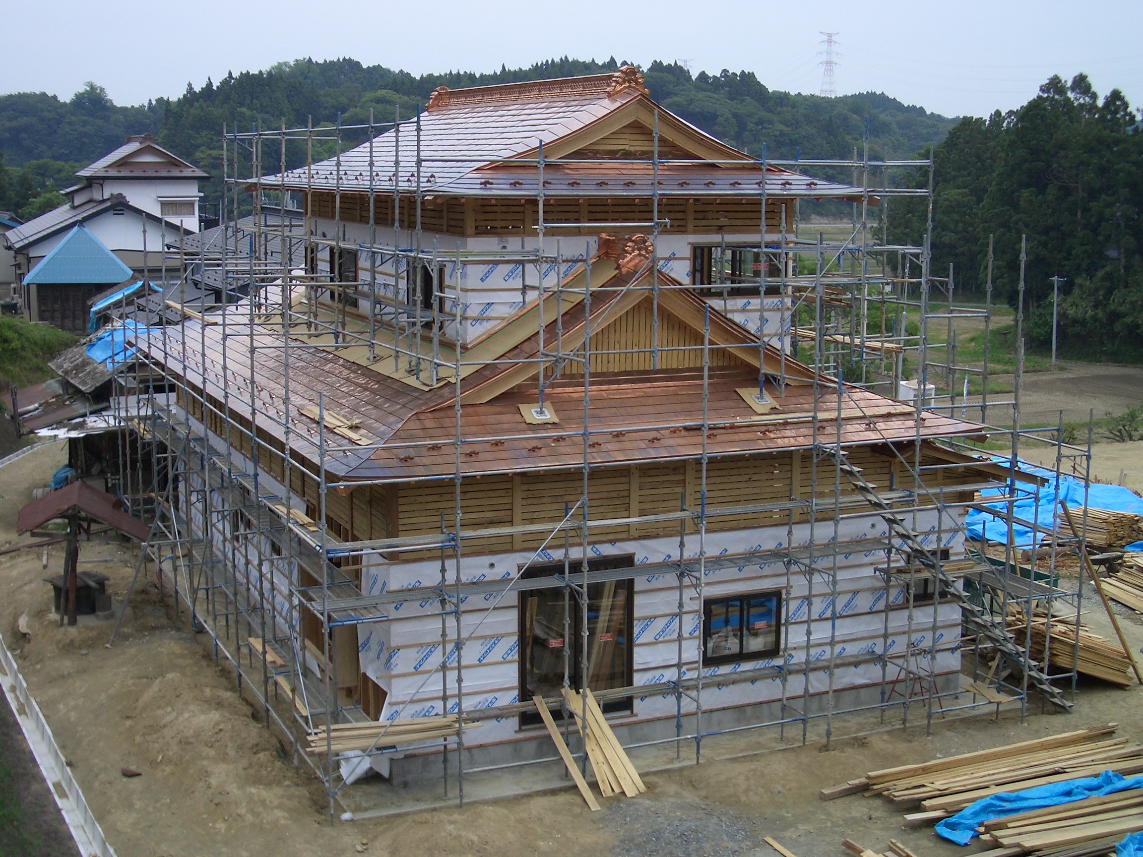 銅板屋根　新築工事